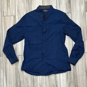 Kenneth Cole Blue Casual Button Down Shirt with Check Pattern